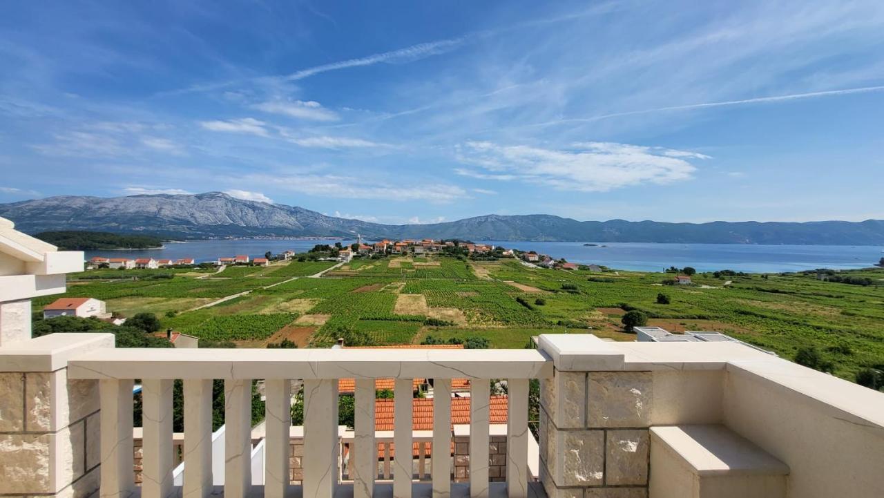 Villa Apartments Mate Cebalo Lumbarda Buitenkant foto