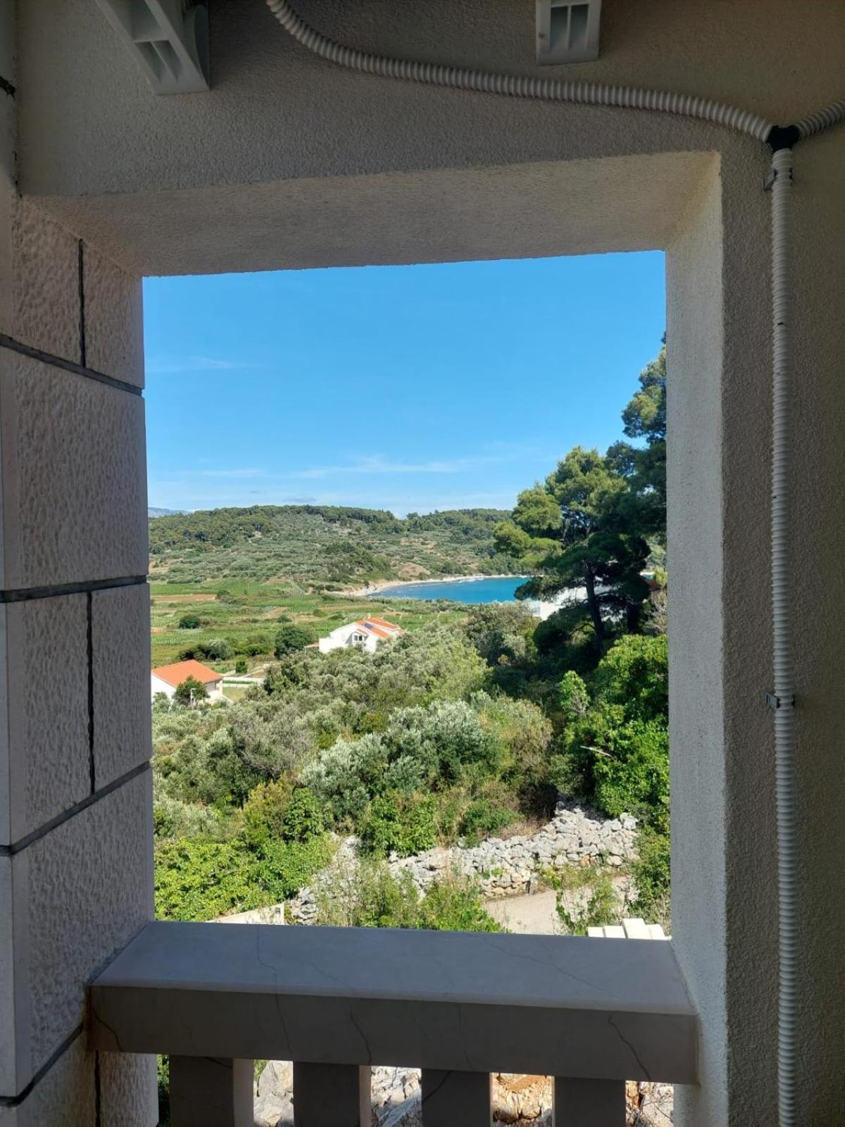 Villa Apartments Mate Cebalo Lumbarda Buitenkant foto