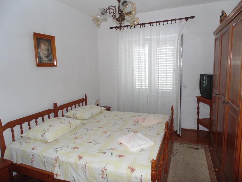 Villa Apartments Mate Cebalo Lumbarda Buitenkant foto